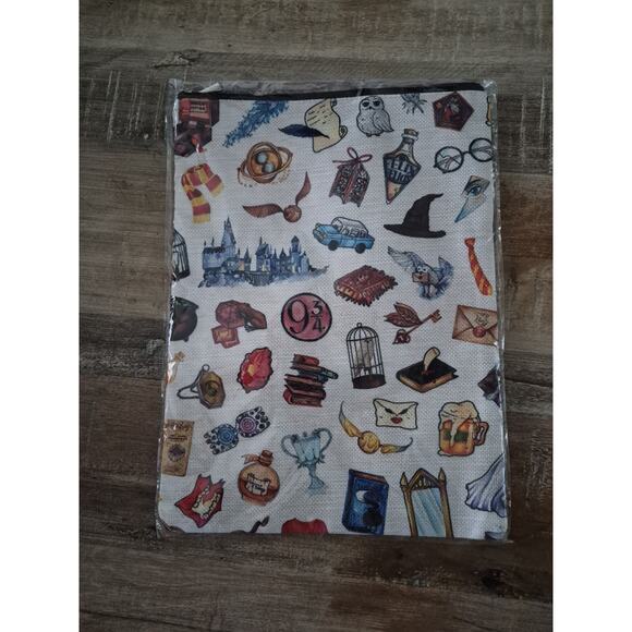 Harry Potter Book Sleeve new in the original package - Picture 1 of 2